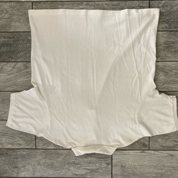 New - Picture 2 of 3